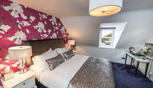 Deluxe Double Room (Family Room)