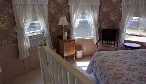 Romantic Upper Tower Suite With Ladder Type Stairs (NO Children, NO Pets)