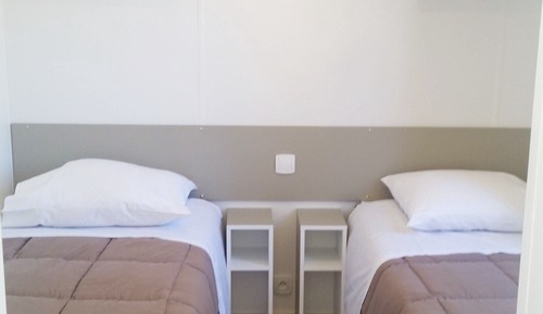 Mobile Home Davia (2 bebrooms)