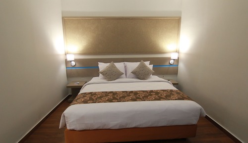 Superior Double Room Only 