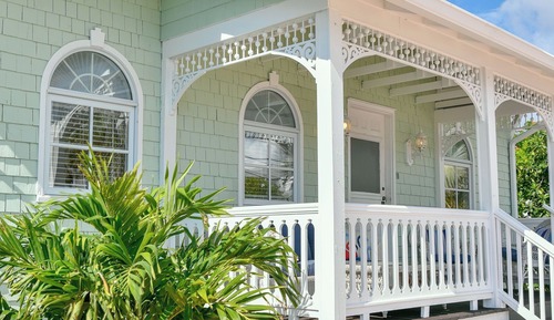 Evinrude Suite, 2 Bedrooms, 2 Bathrooms, Kitchenette, Pool Access