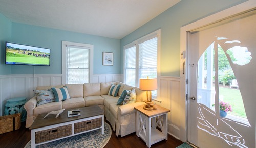 Enchanted Cottage, 2 Bedrooms, 2 Bathrooms