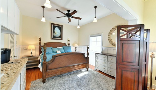 Clifton Guest and Fishing Lodge, 4 Bedrooms, Pool Access, 4 Bathrooms