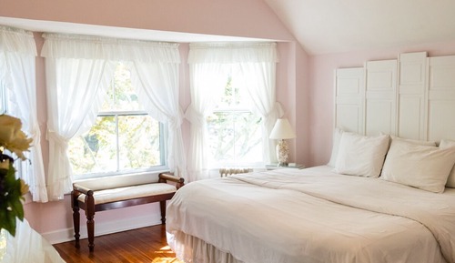 Standard Room, 1 King Bed, Bay View