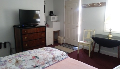 Deluxe Room, 1 Queen Bed