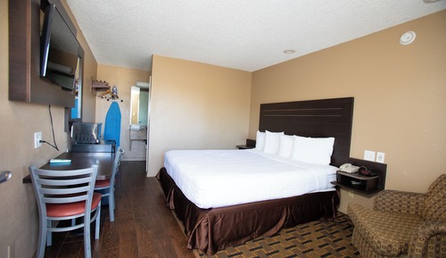 Double Room, 1 King Bed