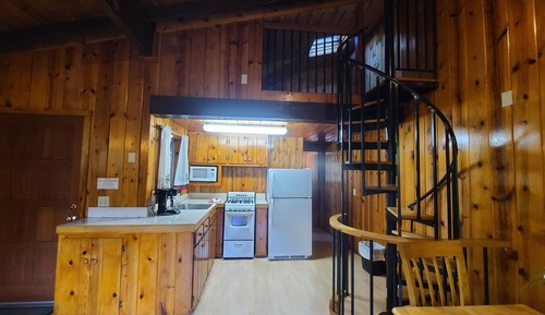 Deluxe Cottage, 1 Bedroom, Fireplace, River View (Cottage 11A)