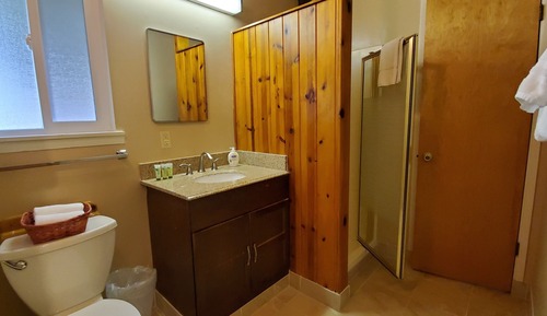 Family Cottage, 2 Bedrooms, Fireplace, River View (Cottage 10)