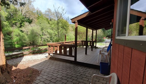 Family Cottage, 2 Bedrooms, Kitchen, River View (Cottage 9)