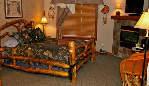 Standard Double Room, Ensuite (Frontier)