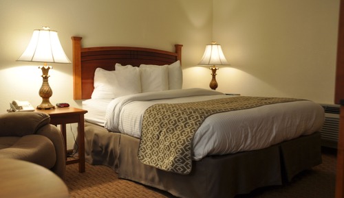 Classic Room, 1 Bedroom, Refrigerator & Microwave, Pool View