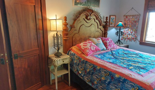 Queen Room (Ocean View, Private Bath)