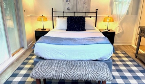 Pet-Friendly Sandpiper Cottage