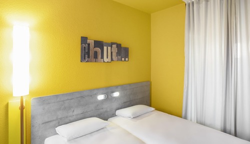 Standard Room, 2 Twin Beds