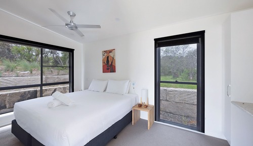 Premium Cabin - Sleeps 5 - Accessible