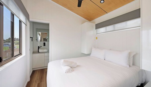 Premium Tiny Home - Sleeps 2