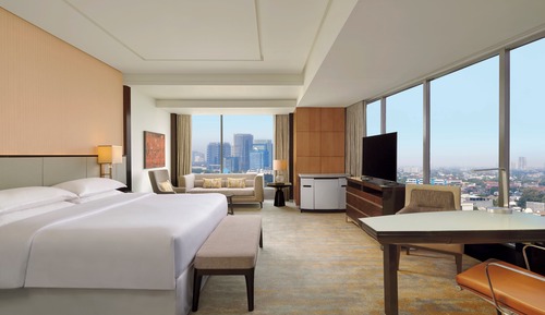 Executive Suite, 1 King Bed (Club Lounge Access)