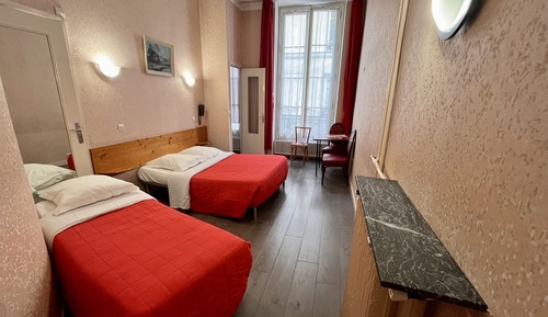 Triple Room, Private Bathroom 