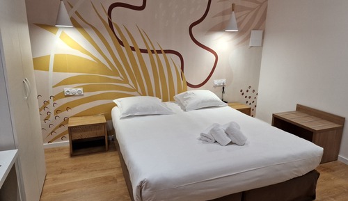 Standard Double Room, Non Smoking, Partial Sea View