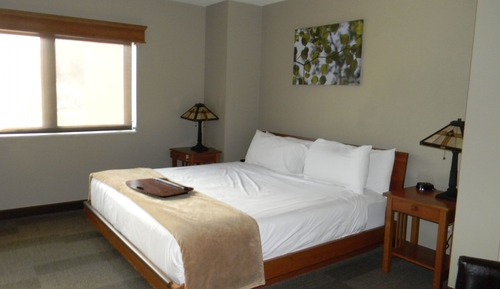 Duplex, 3 Bedrooms, 2 Bathrooms