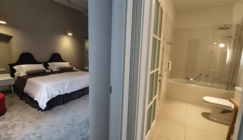 Superior Dbl Twin Room 4