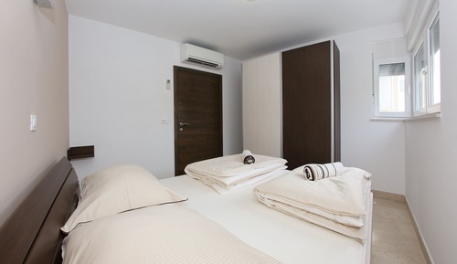 Deluxe Apartment, 1 Bedroom, Terrace, Beachside