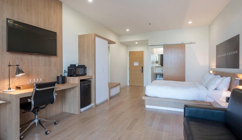 Standard Room, Multiple Beds, Non Smoking