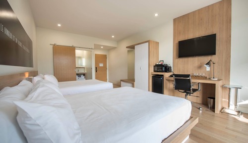Standard Room, 2 Queen Beds, Non Smoking