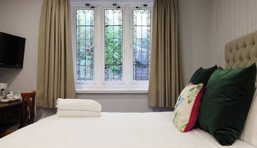 Standard Single Room