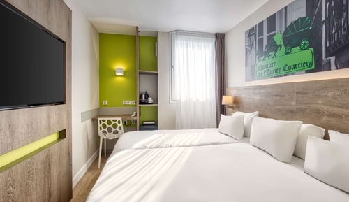 Standard Room, Multiple Beds, Non Smoking