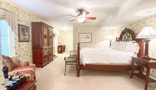 Marshall Queen Bed