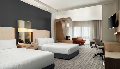 Suite, Multiple Beds