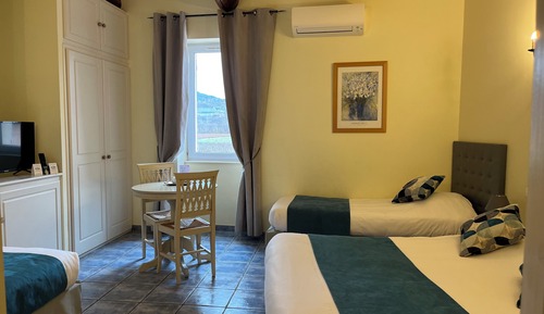 Comfort Quadruple Room