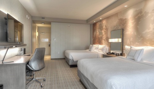 Room, Multiple Beds