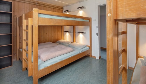 Standard Room, Shared Bathroom (Sextuple)