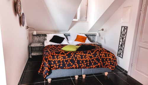 Family Apartment, City View