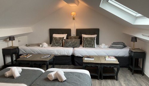 Family Apartment, 4 Bedrooms, Hot Tub