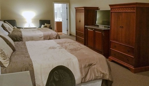 Deluxe Room, Multiple Beds, Refrigerator, Mountain View