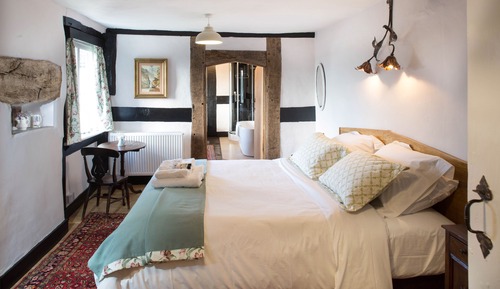 Deluxe Twin Room, 2 Twin Beds, Ensuite, Valley View