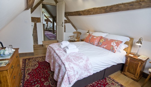 Standard Double Room Single Use, 1 Queen Bed, Ensuite, Valley View