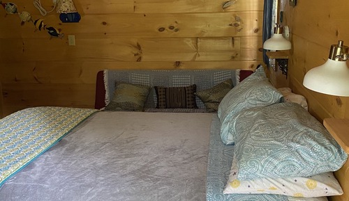 Traditional Cabin, 1 Queen Bed with Sofa bed, Courtyard View