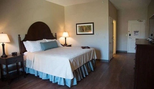 King Room with Historic View - Non Smoking