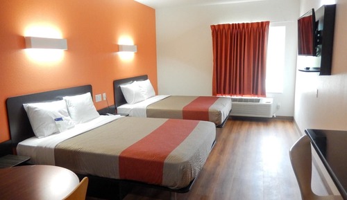 Standard Room, 2 Queen Beds, Non Smoking