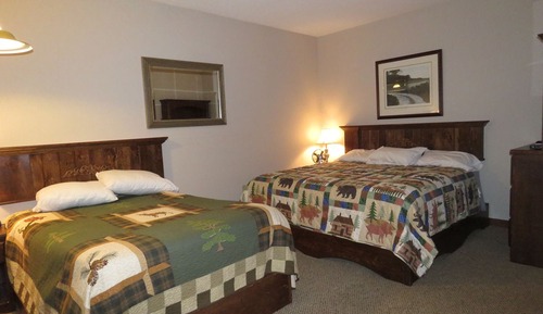 Deluxe Room, 1 Bedroom, Refrigerator & Microwave