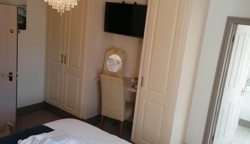 Double Room, Ensuite