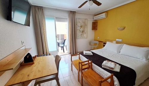 Deluxe Quadruple Room, Terrace, Sea View
