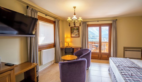 Standard Triple Room (2 adults + 1 child)