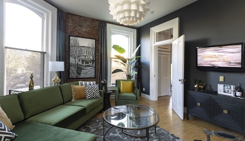 Romantic Apartment, 1 King Bed, Non Smoking, Fireplace (4TH)