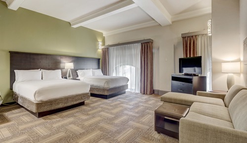 Studio Suite, 2 Queen Beds, Kitchen