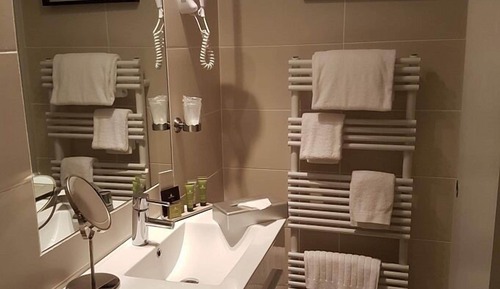 Double Room, Private Bathroom, Sea View (Et Vallee)